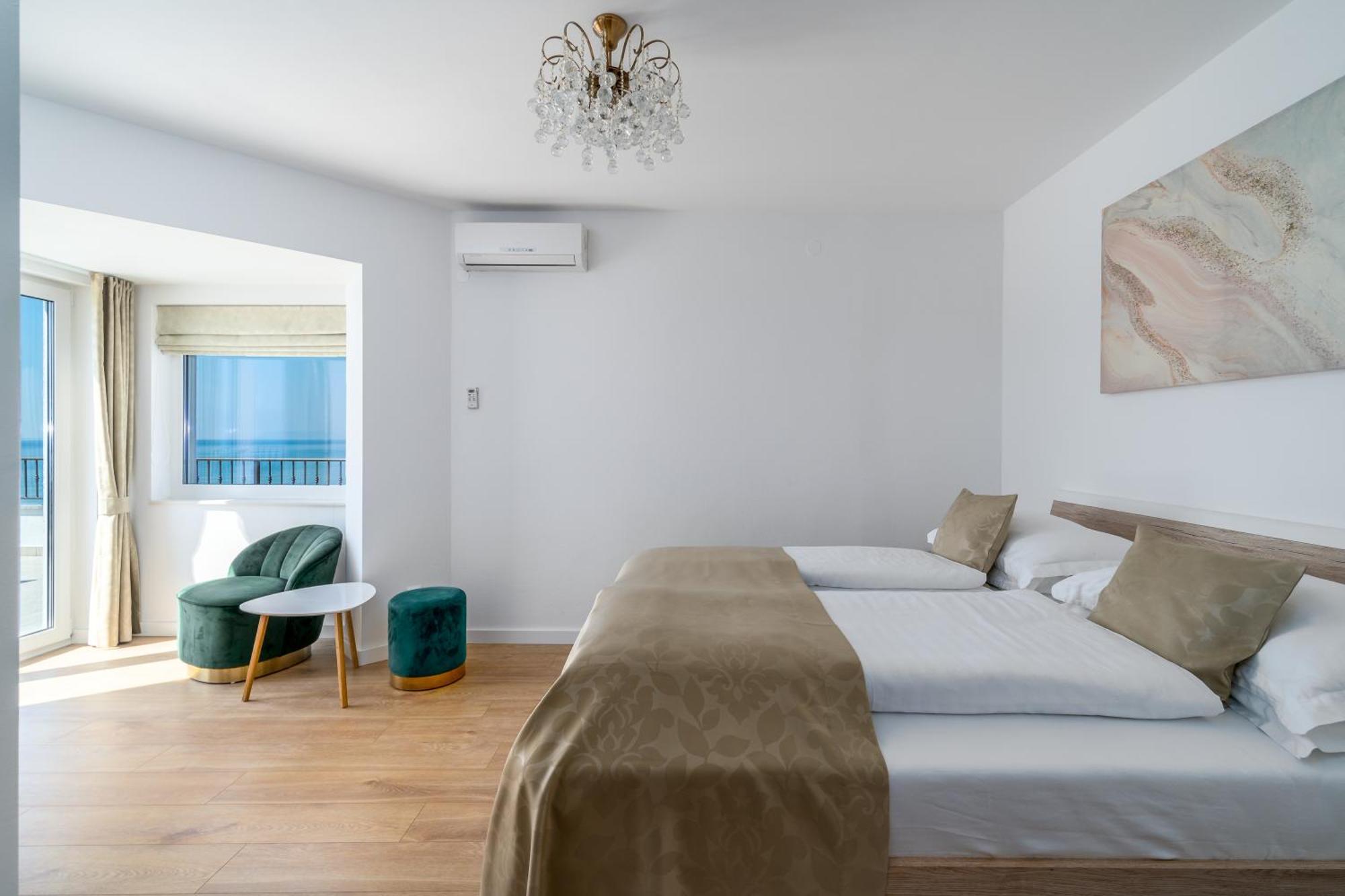 Rooms Vedrana (Adults Only) ポドストラナ 部屋 写真